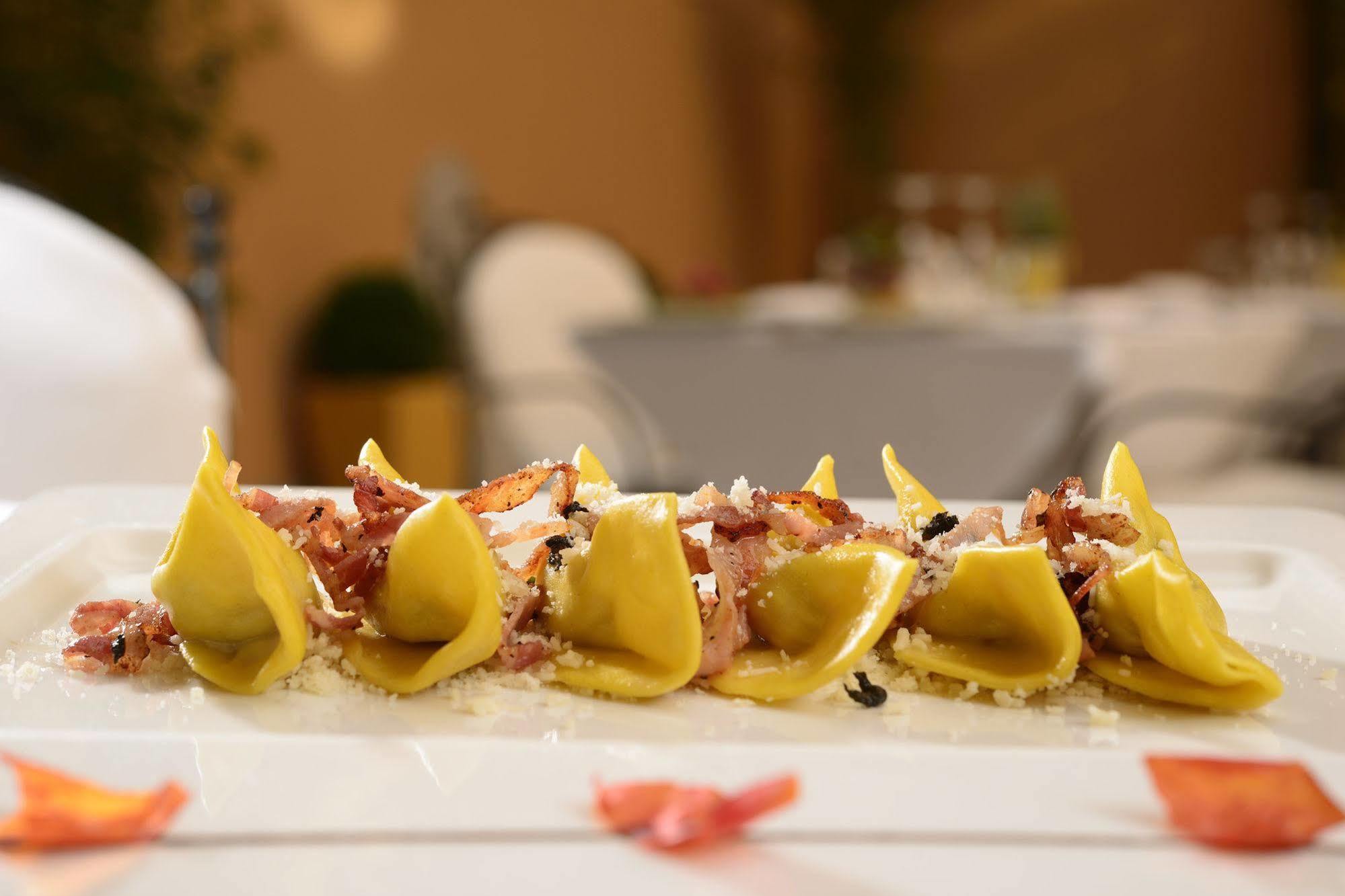 Best Western Villa Appiani Trezzo sullʼAdda Esterno foto